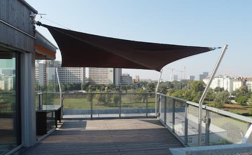 Balcony & rooftop terrace awnings 